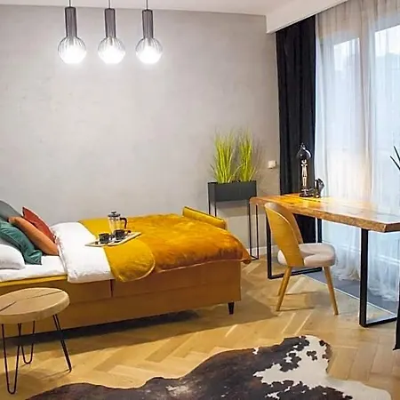 Hotel Apartamentysnu, Wola Premium