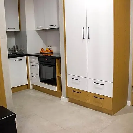 Hotel Apartamentysnu, Wola Premium Varsavia